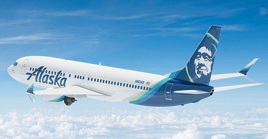 Alaska Airlines создает новые рабочие места. На фото самолет компании