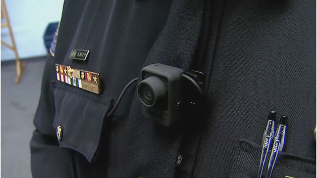 Полицейских Портленда хотят снабдить нагрудными видеорегистраторами. На фото нагрудная камера