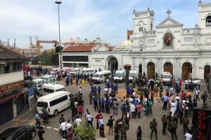 Взрывы на Шри-Ланке. Фото сделано возле одной из церквей