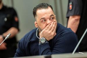 Медбрат из Германии осужден за 85 убийств. На фотографии Нильс Хёгель